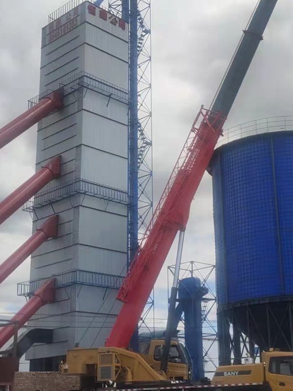 三百噸玉米烘干塔